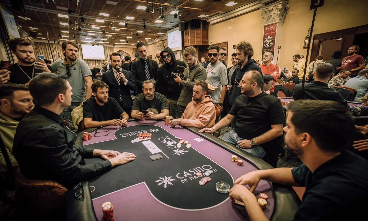 من سيكون بطل WSOP 2025؟